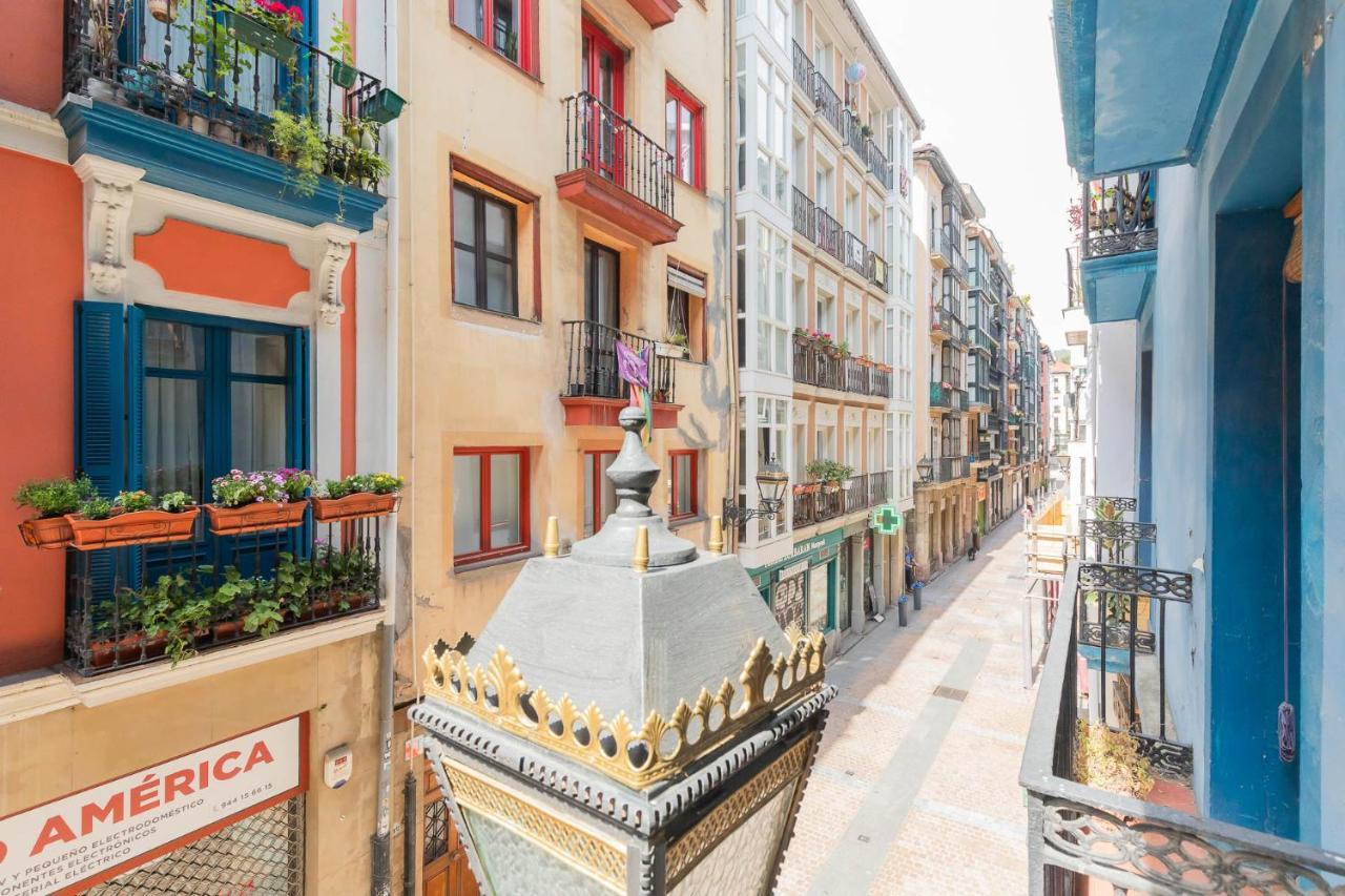 Comfy Old Town Apartment By Next Stop Bilbao Exterior photo